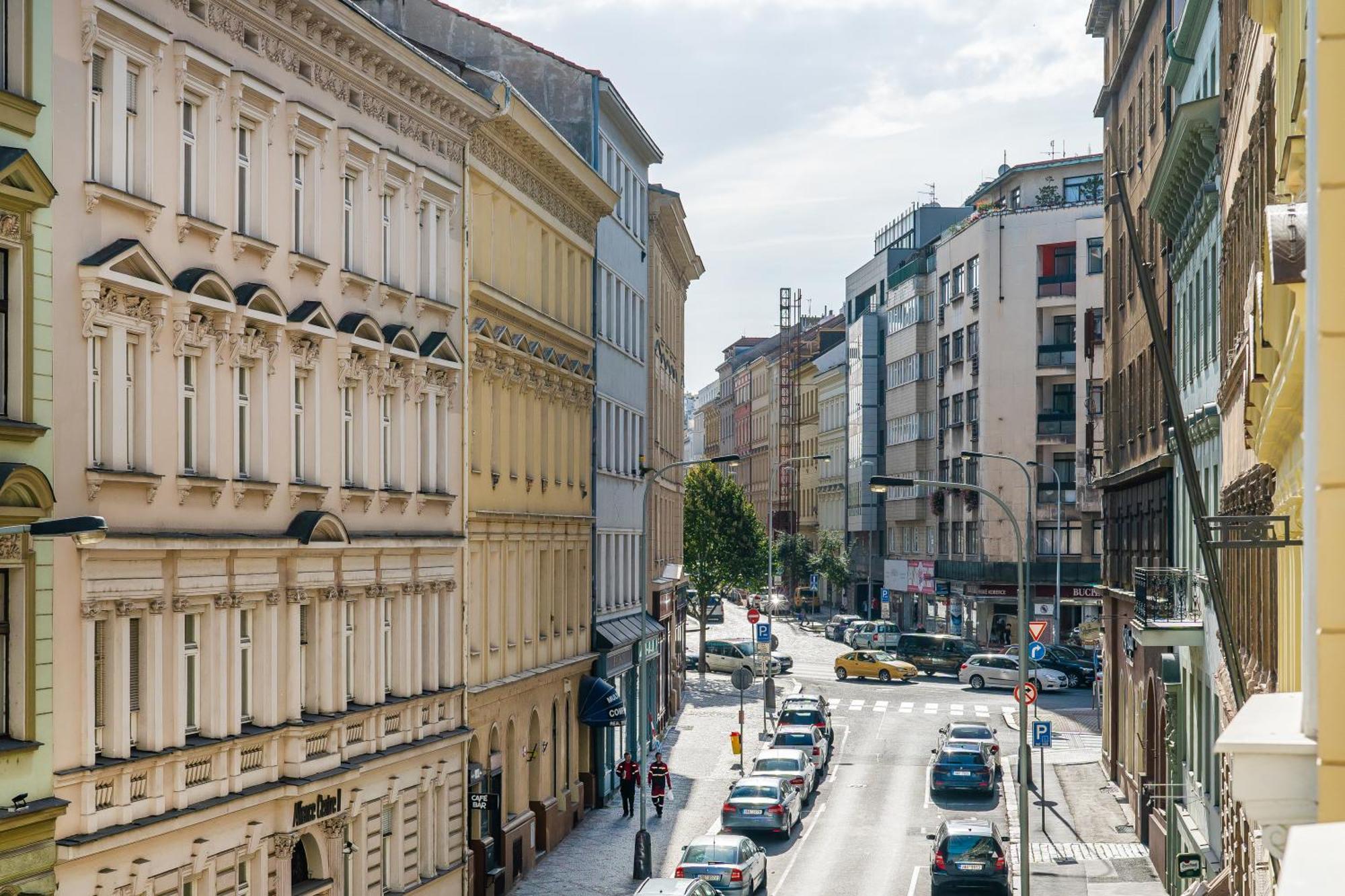 Anytime Holiday- Muzeum Apartments Prag Exterior foto